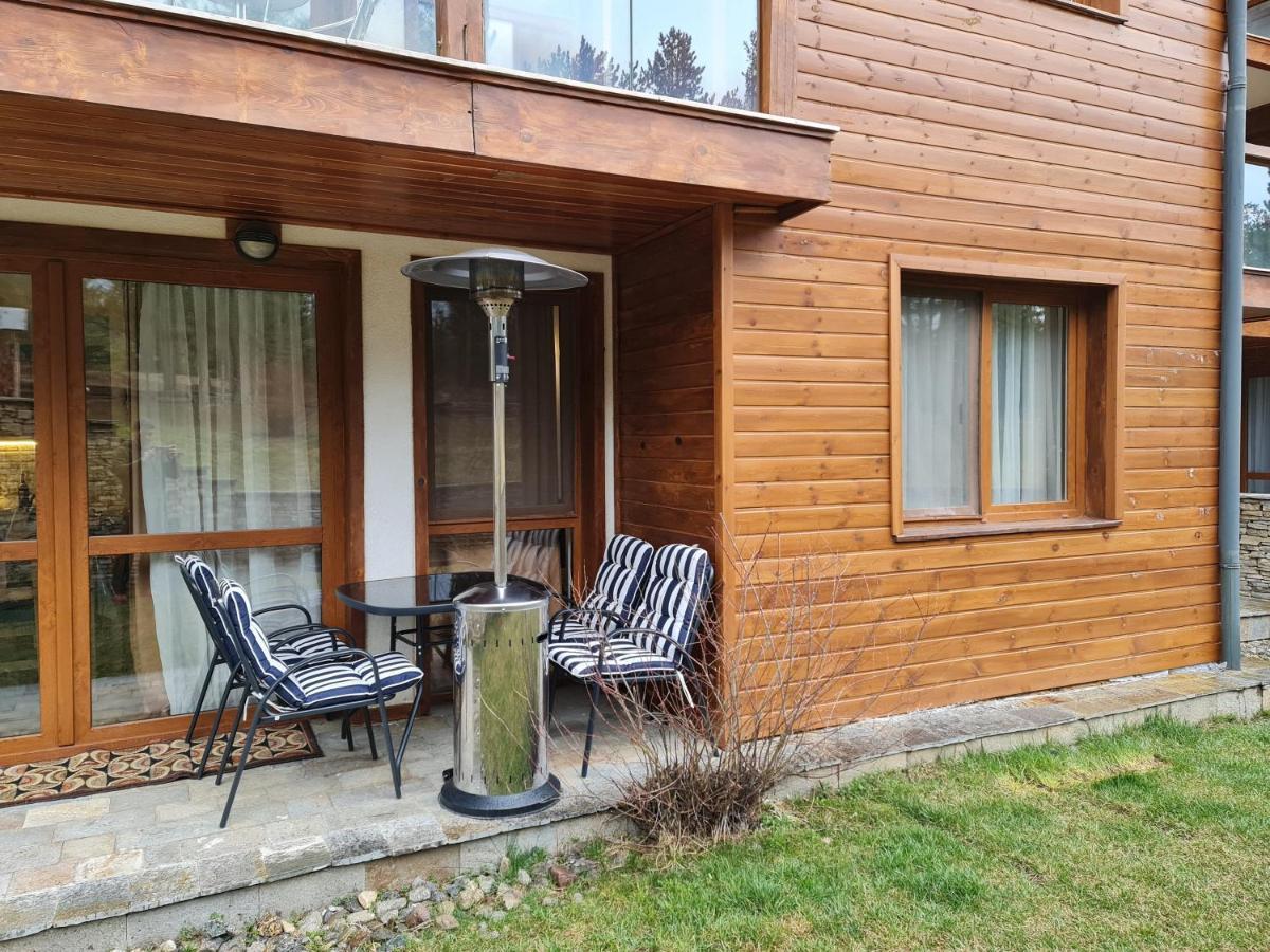 Pirin Golf Apartment Home With Private Garden Bansko Exteriör bild