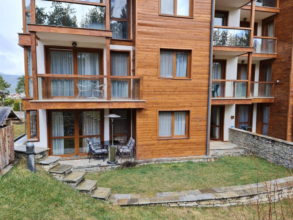 Pirin Golf Apartment Home With Private Garden Bansko Exteriör bild