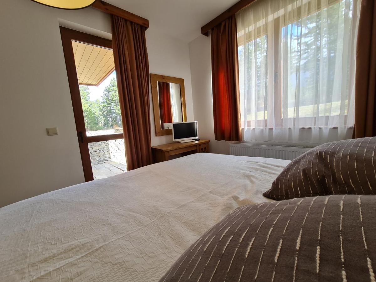 Pirin Golf Apartment Home With Private Garden Bansko Exteriör bild