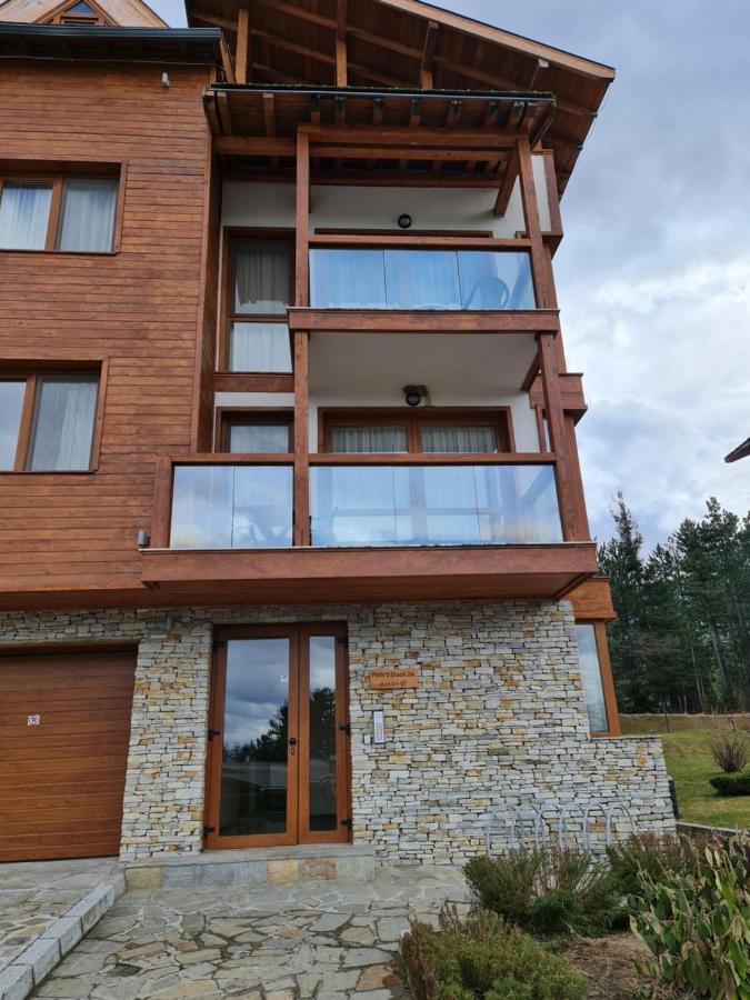Pirin Golf Apartment Home With Private Garden Bansko Exteriör bild